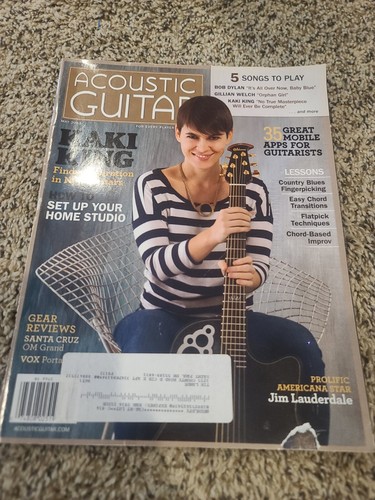 Acoustic guitar magazine - magazine, may