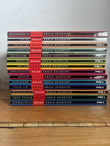 Manga akira katsuhiro otomo - akira,