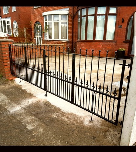 Folding gate metal iron - metal,