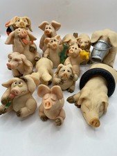 Piggin' Pigs mixed collection of 13 pigs, unused