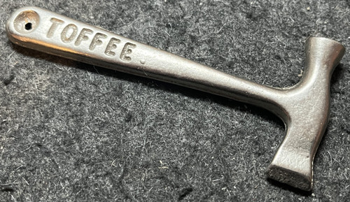 Vintage bluebird metal - metal, toffee
