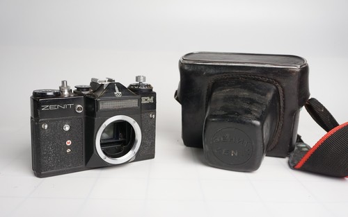 Zenit slr 35mm black - 35mm, film