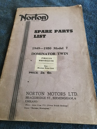 Norton dominator twin model - twin,