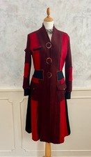 AVENTURES DES TOILES Red