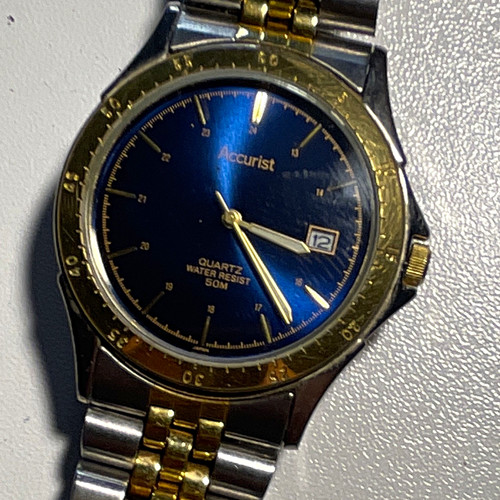 Accurist quartz wristwatch