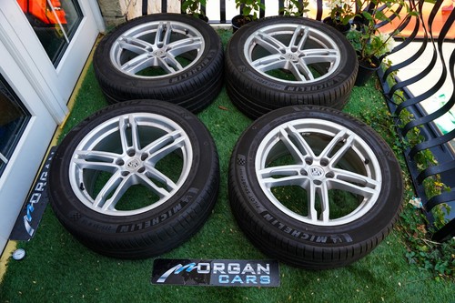Porsche 95b macan - porsche,