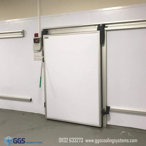 Freezer room walk - freezer,