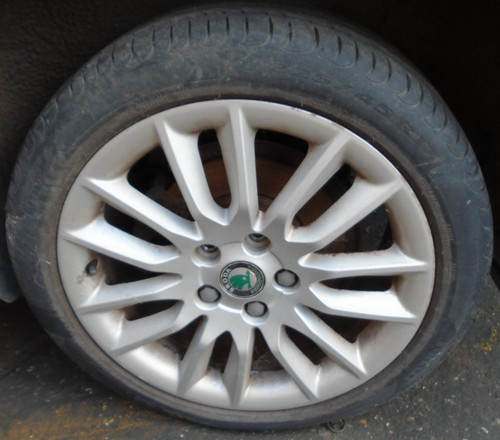 Skoda octavia mk2 - skoda, 1x