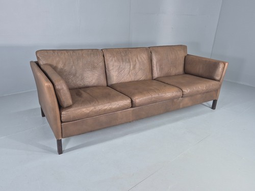 Vintage thams seater sofa - 3,