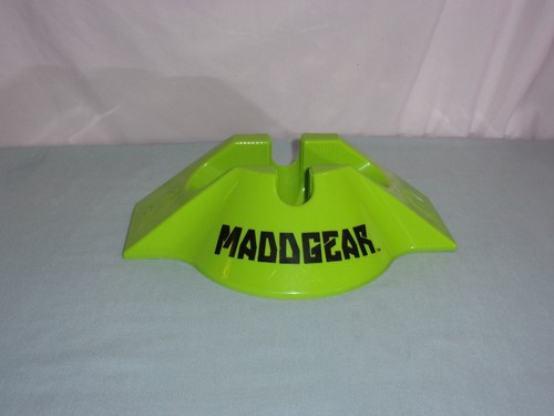 Madd gear pro portable garage - pro,