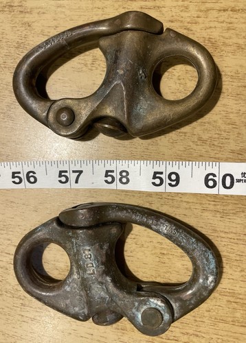 Pair vintage a sailing - of,