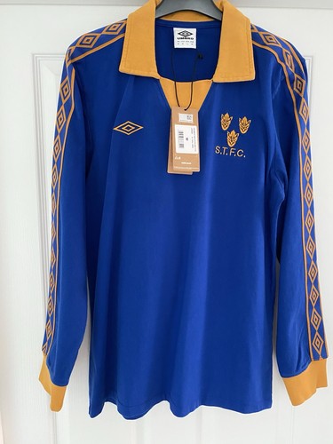 Shrewsbury town retro football - town,