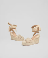 L K Bennett Magnolia Beige