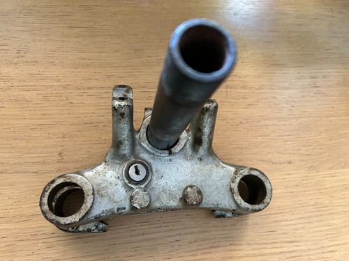 Bsa fork yokes a10 - bsa, a7