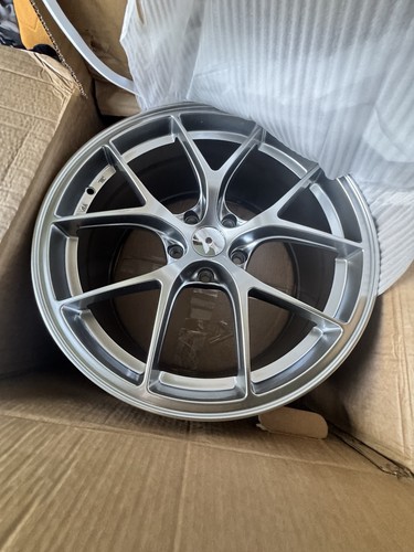 Set brand new - 4,