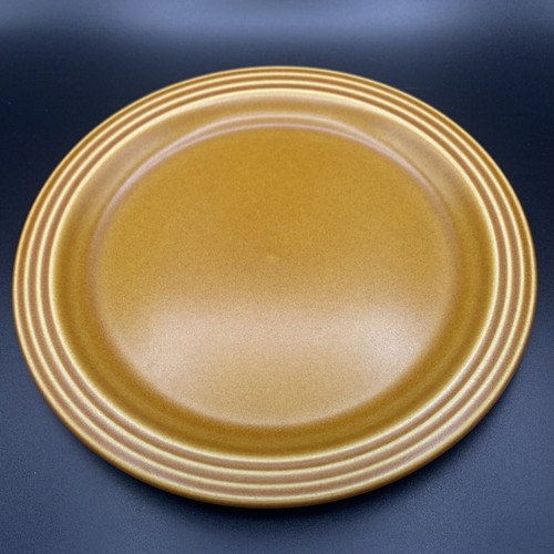 Hornsea pottery saffron side - saffron,
