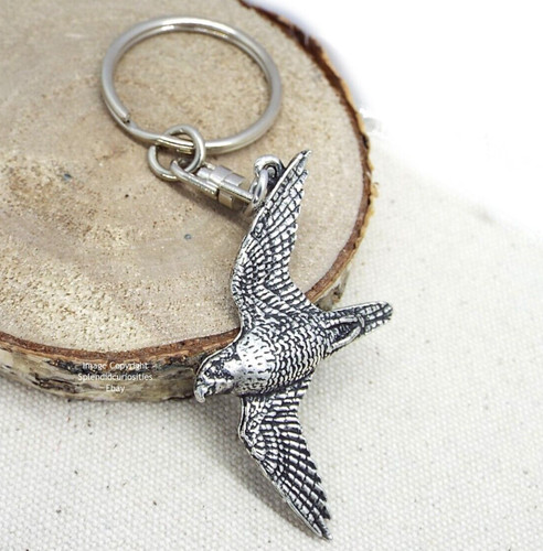 Peregrine falcon bird keyring - peregrine,