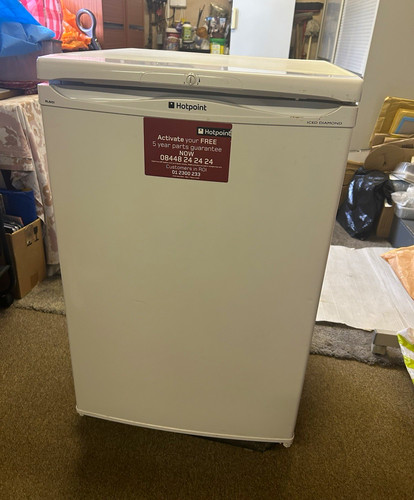 Hotpoint rlav21 under counter - hotpoint,