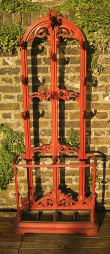 Tall red victorian cast - tall,