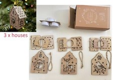 3 x Wooden houses ( pack of 3