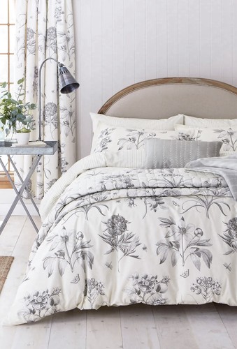 Sanderson roses and - sanderson,