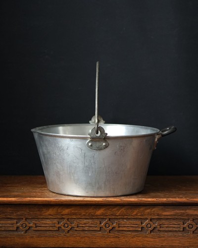 Vintage swan jam pan large - swan,
