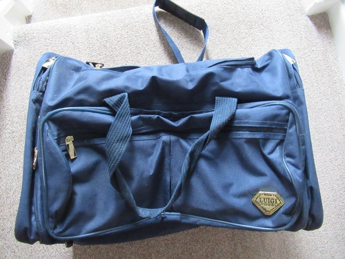 Travel bag luigi - travel,