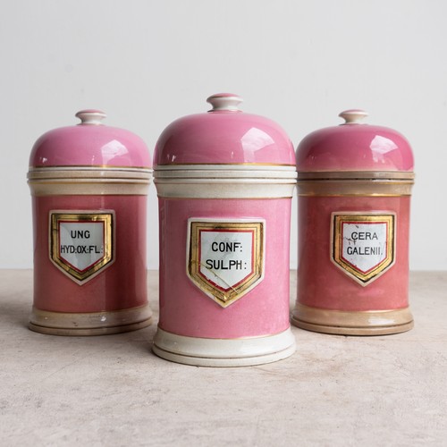 Set three large - of,