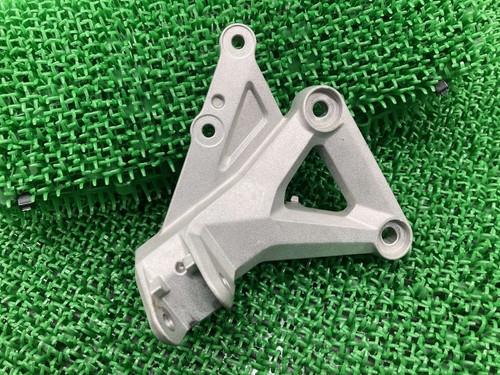 Cbr250rr step holder right - cbr250rr,