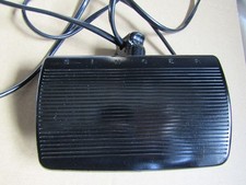 VINTAGE SINGER SEWING-SINGER