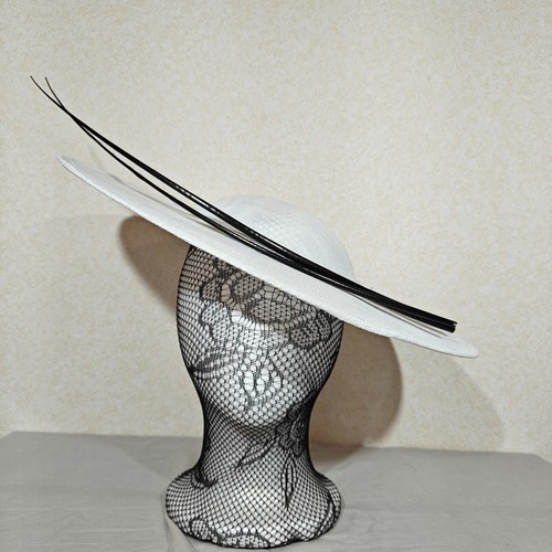 White large fascinator black - large,