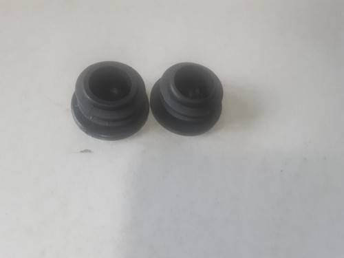 T25 bumper end cap - end, screw