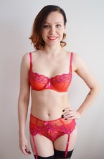 Gossard VIP Amour Red Hot Suspender Belt RRP £39