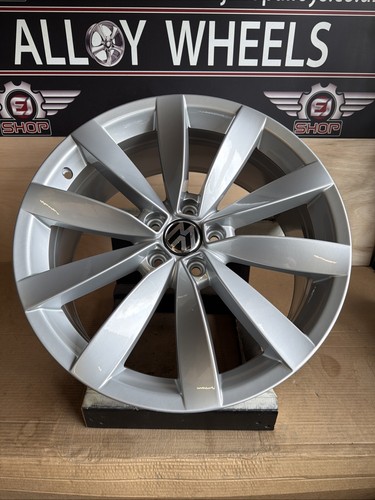 Volkswagen scirocco cc - 1,