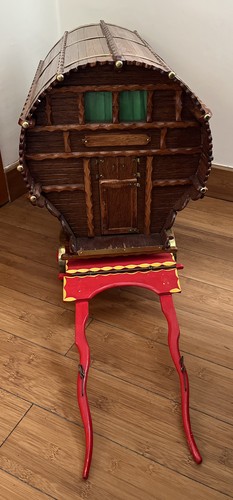 Lovely vintage large wooden - large,