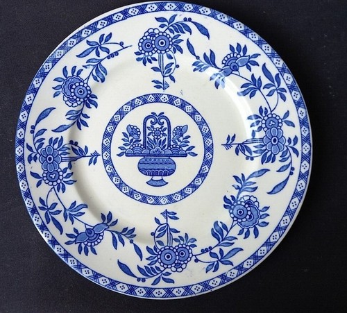 Stanley pottery blue white - , &