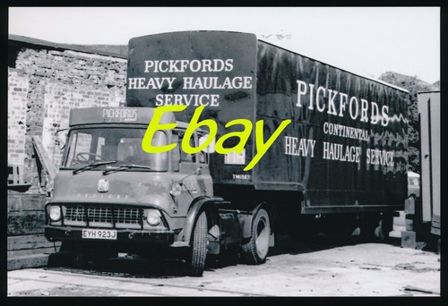 Lorry truck photo - lorry,