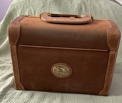 Vintage burberrys vanity - vintage,