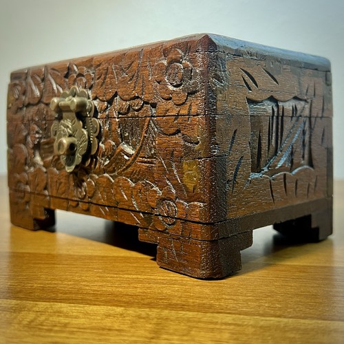 Vtg chinese camphor wood chest - camphor,