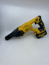 DeWALT DCH133 Cordless SDS Rotary Hammer Drill 18V  with brand new battery 