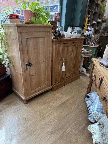 Tall antique pine - tall, linen