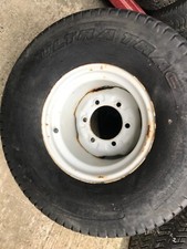 Front wheel and tyre 26.5 x