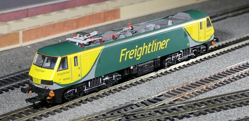 Bachmann 612 class 90 in - 32-612, br