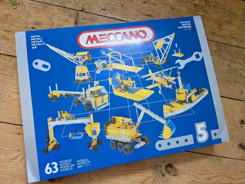 Vintage meccano set in - vintage,