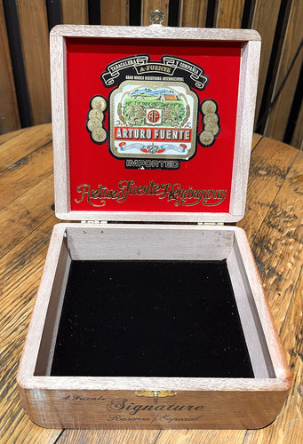 Fuente empty wooden cigar - , box