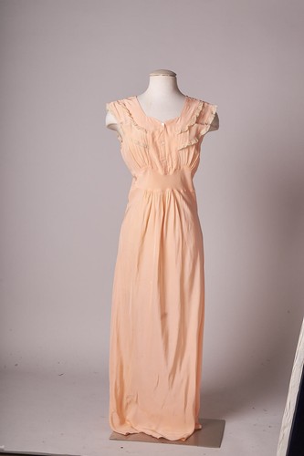1930s nightgown negligee peach - 1930s,