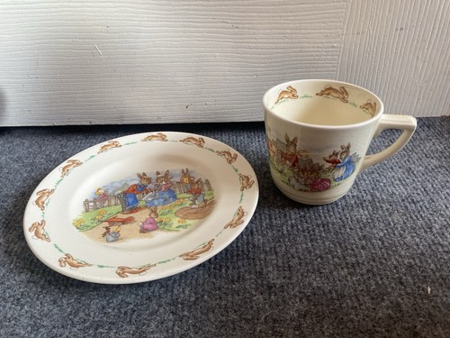 Royal doulton bunnykins plate - royal,