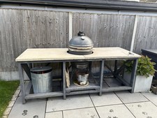 Kamado Bbq table  (big Green Egg)