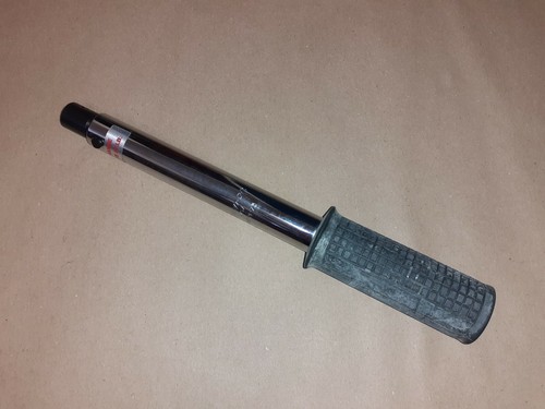 Snap preset torque wrench - preset,