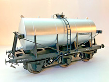 Dapol 6 Wheel Milk Tanker